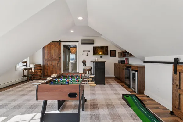 $1,699,000 | 2463 Black Lake Road, Spring Park, MN 55384
