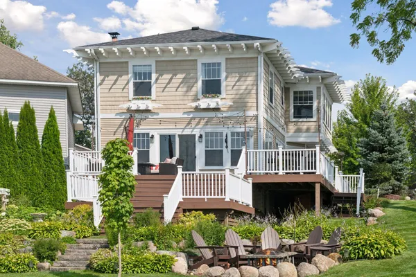 $1,699,000 | 2463 Black Lake Road, Spring Park, MN 55384