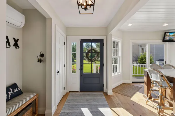 $1,699,000 | 2463 Black Lake Road, Spring Park, MN 55384