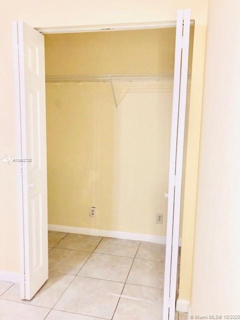 1641 West 17th Street Riviera Beach, FL 33404 - Photo 8 of 32 Gallery Image 8