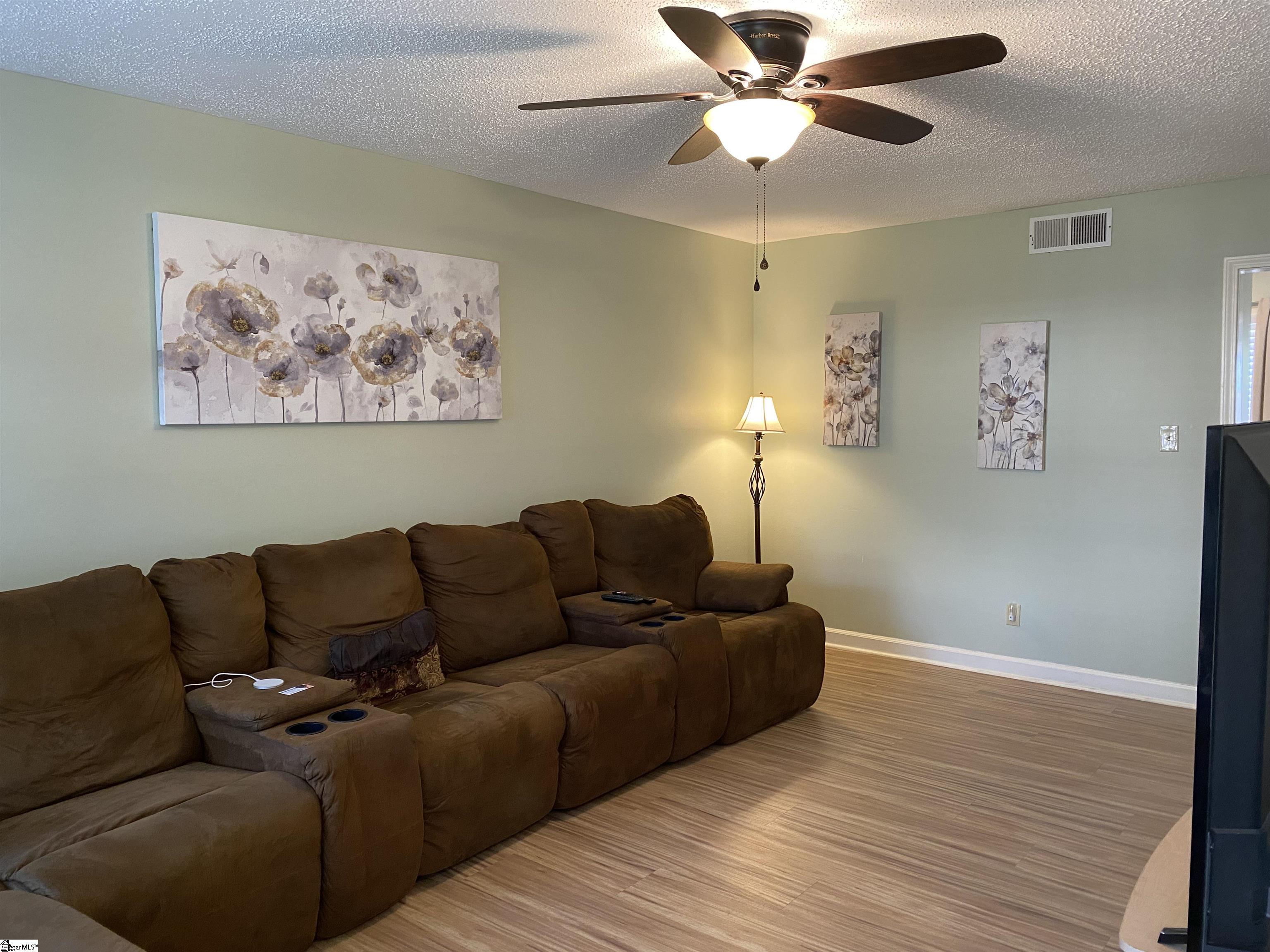 1462 Dover Road, Unit D Spartanburg, SC 29301 - Photo 5 of 30