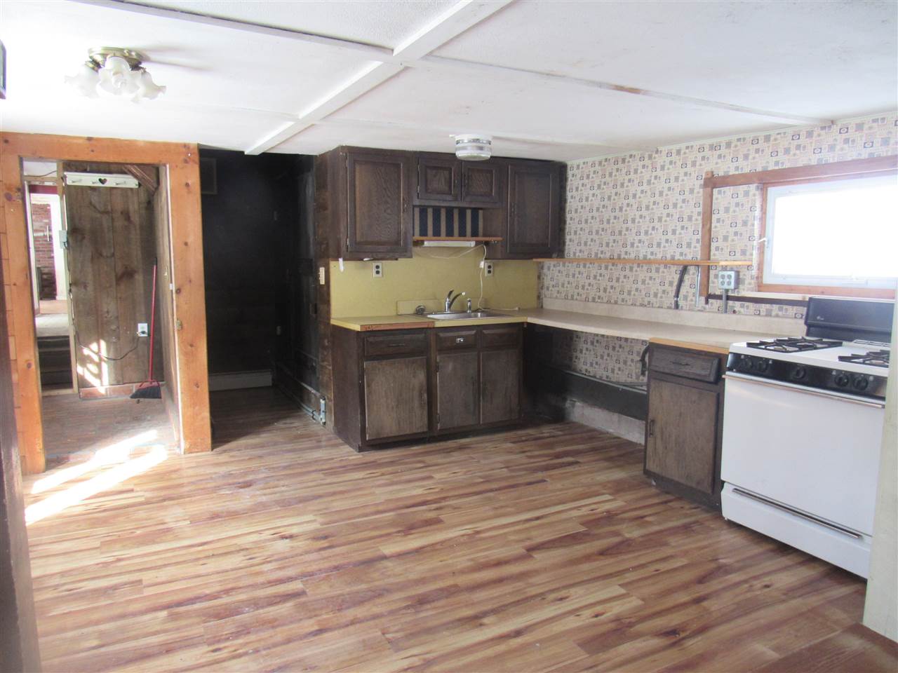 5410 Vermont Rte 100 Plymouth, VT 05056 - Photo 3 of 28 Gallery Image 3