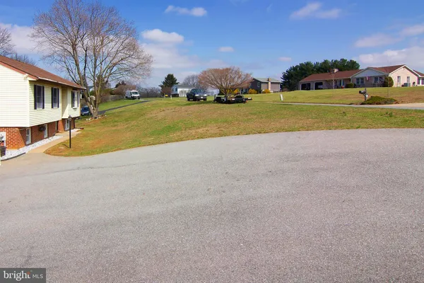 $480,000 | 714 Redwood Drive, Westminster, MD 21157