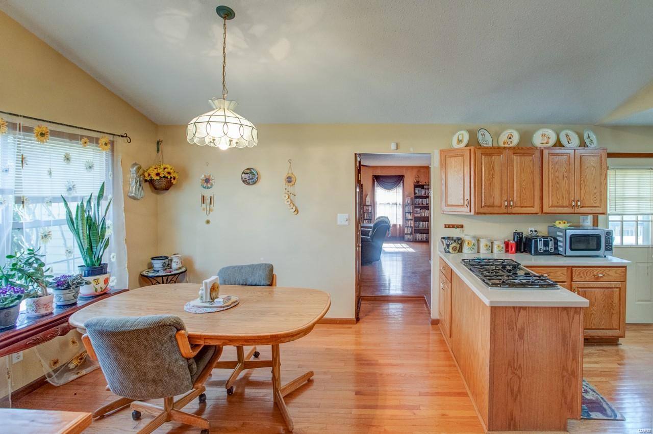 300 Nellies Ridge Valmeyer, IL 62295 - Photo 12 of 45 Gallery Image 12