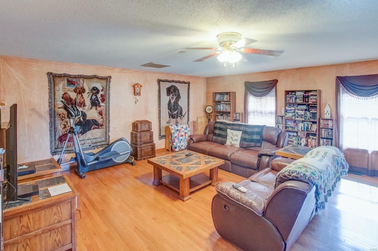 300 Nellies Ridge Valmeyer, IL 62295 - Photo 15 of 45 Gallery Image 15