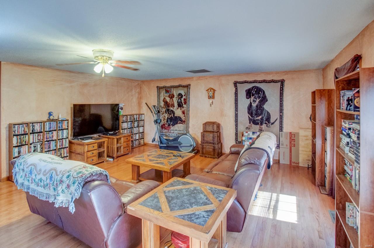 300 Nellies Ridge Valmeyer, IL 62295 - Photo 16 of 45 Gallery Image 16