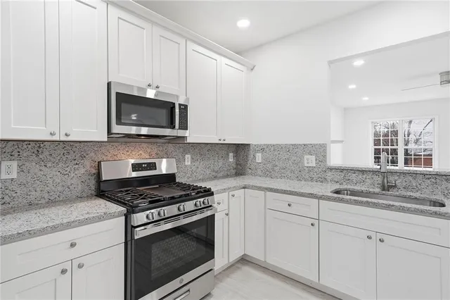 $2,900 | 3349 Lathenview Court, Alpharetta, GA 30004