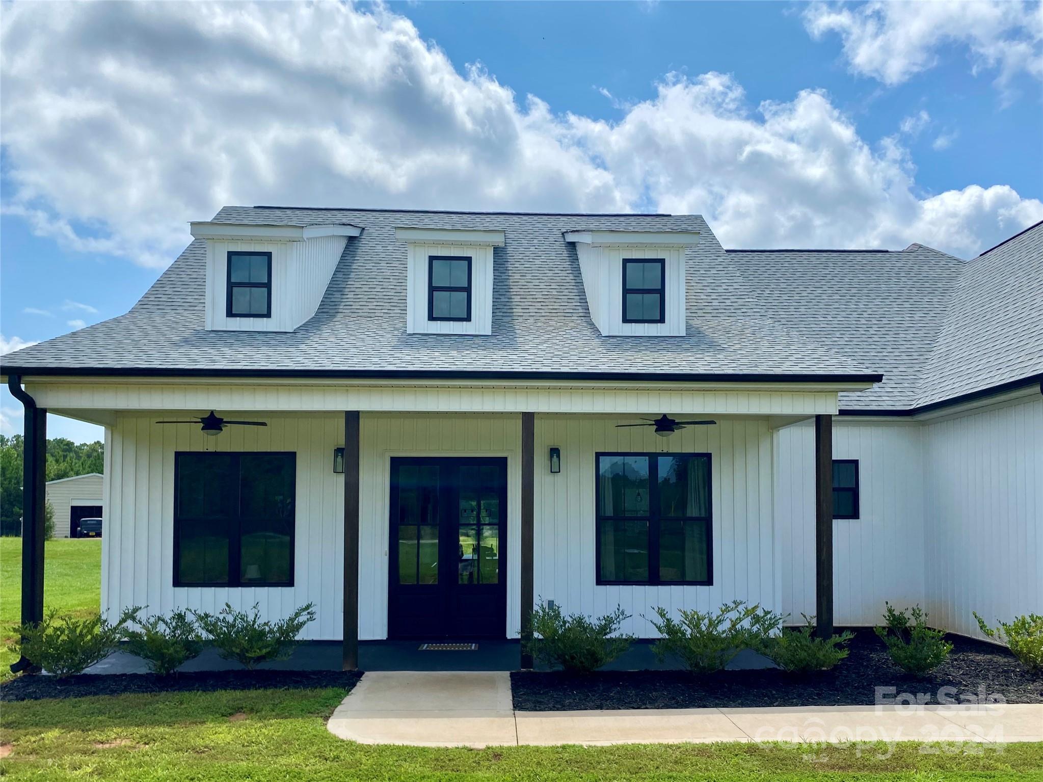 2323 Tart Road Clover, SC 29710 - Photo 2 of 26 Gallery Image 2