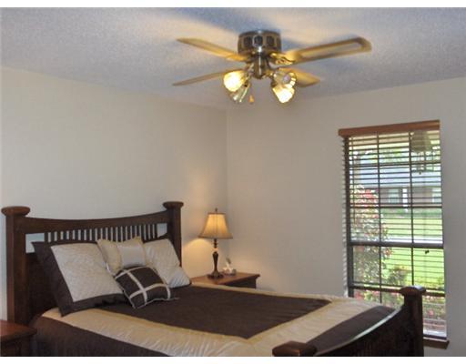 121 Somerset Road Laplace, LA 70068 - Photo 11 of 22 Gallery Image 11