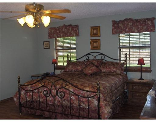 121 Somerset Road Laplace, LA 70068 - Photo 13 of 22 Gallery Image 13