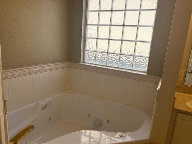 4272 Cool Emerald Drive Tallahassee, FL 32303 - Photo 10 of 24