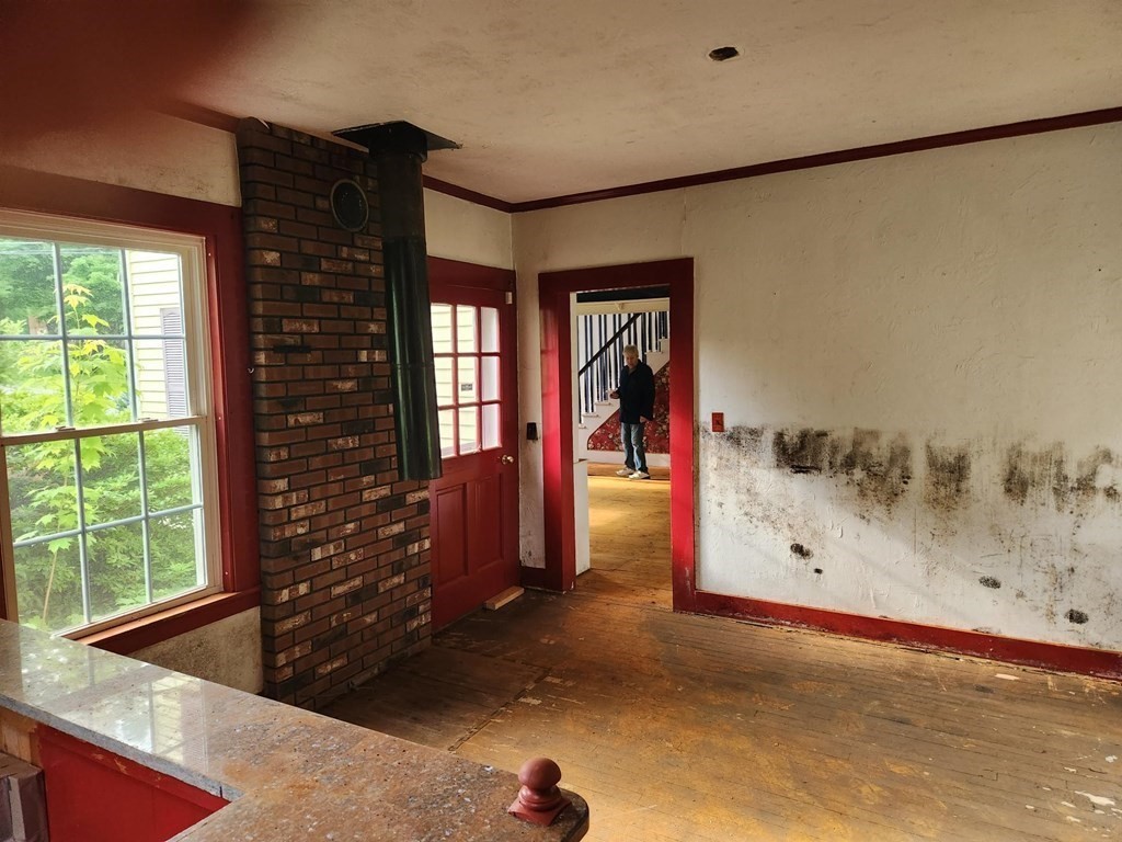 48 Main Street Wales, MA 01081 - Photo 19 of 42 a view of a entryway