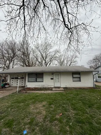 $65,000 | 1939 Spruce Street, Kankakee, IL 60901