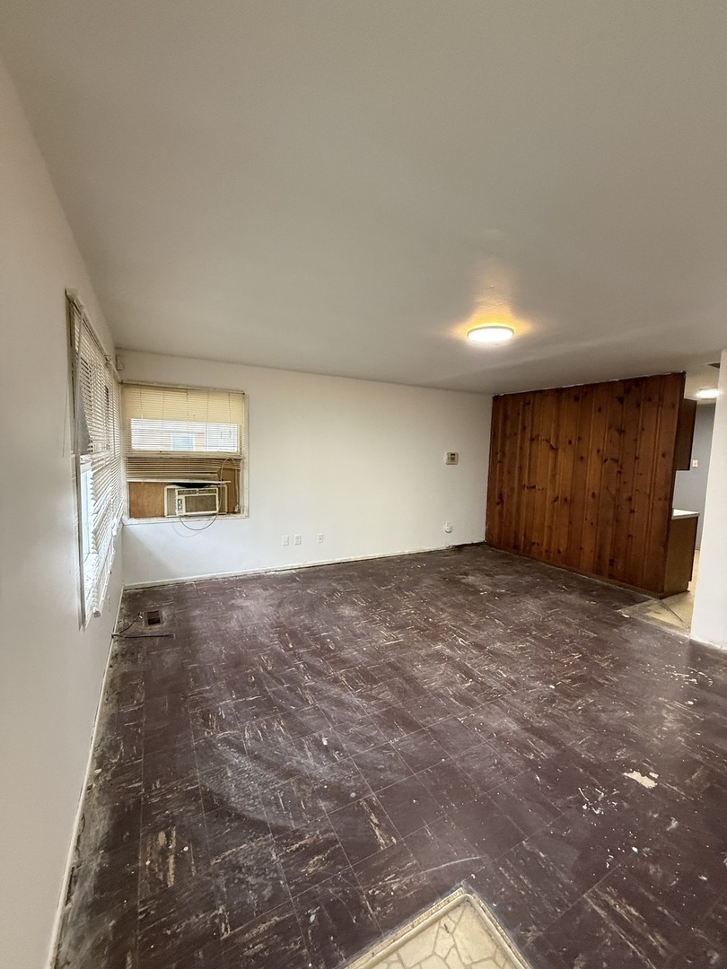 1939 Spruce Street Kankakee, IL 60901 - Photo 2 of 14