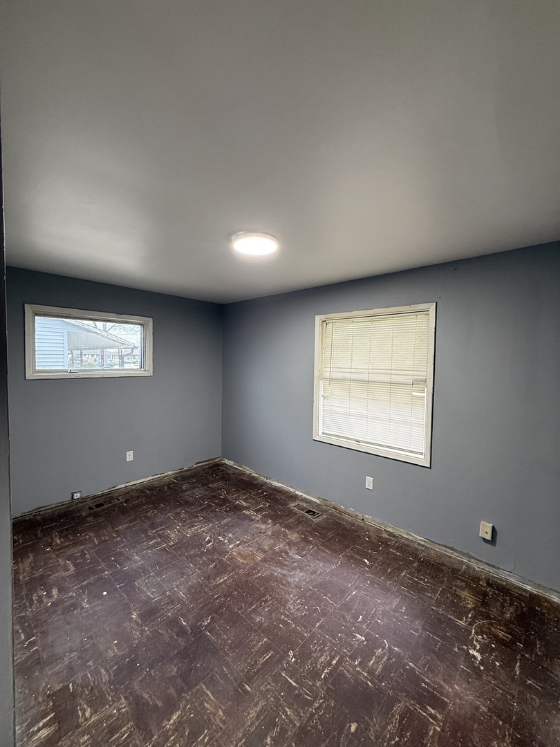 1939 Spruce Street Kankakee, IL 60901 - Photo 7 of 14