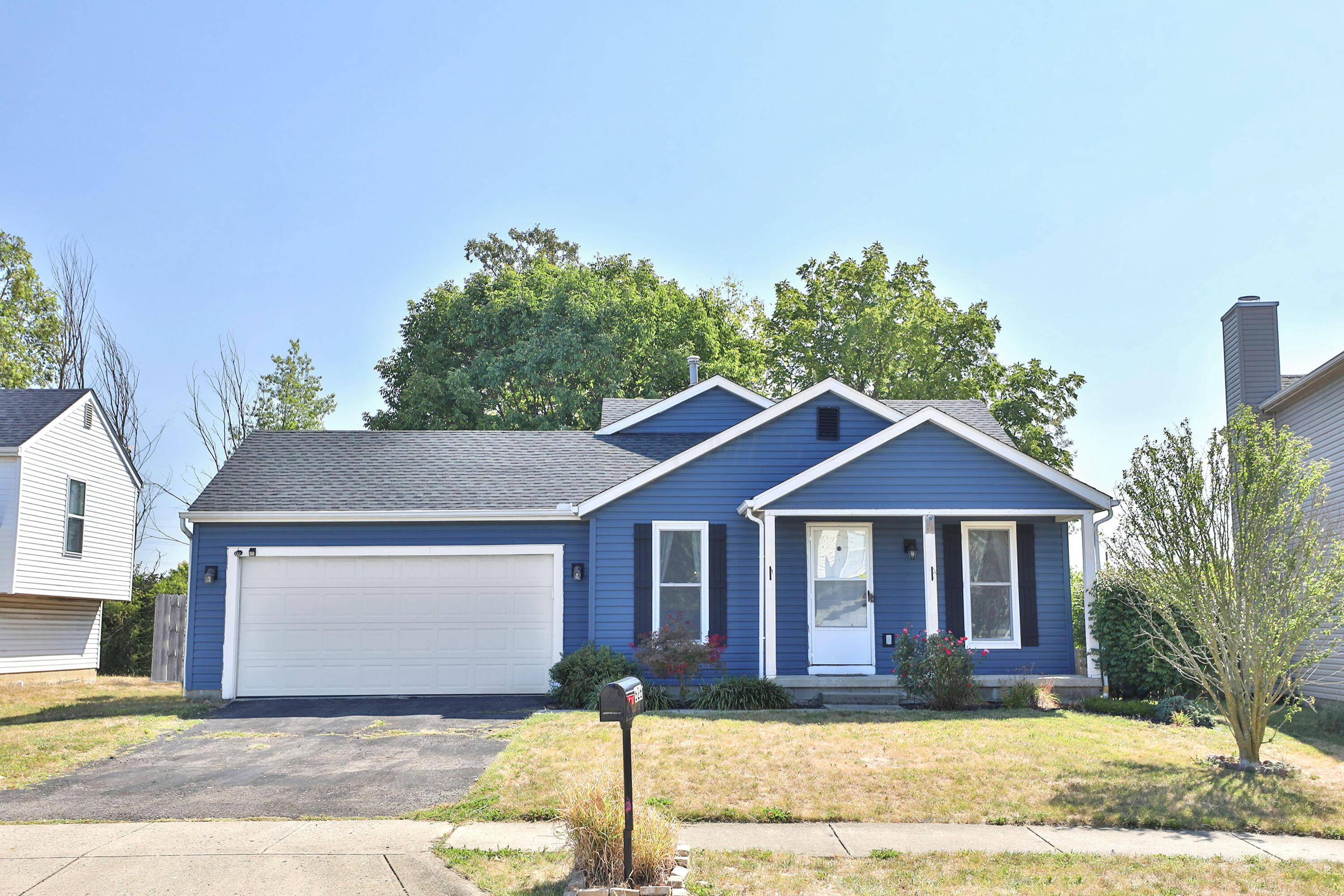 626 South Murray Hill Road Columbus, OH 43228 - Photo 1 of 33 626-S-MurrayHill-01