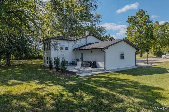 $449,500 | 17996 Dove Road, Phillipsburg, MO 65722