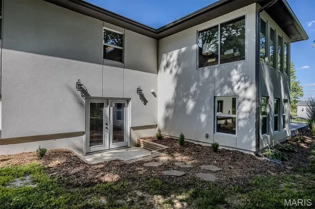 $449,500 | 17996 Dove Road, Phillipsburg, MO 65722