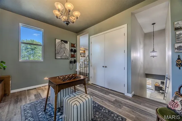 $449,500 | 17996 Dove Road, Phillipsburg, MO 65722