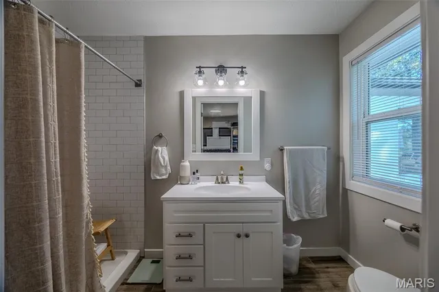 $449,500 | 17996 Dove Road, Phillipsburg, MO 65722