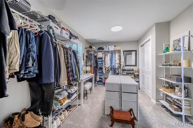 $449,500 | 17996 Dove Road, Phillipsburg, MO 65722