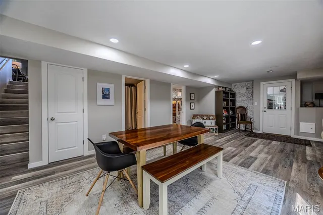 $449,500 | 17996 Dove Road, Phillipsburg, MO 65722