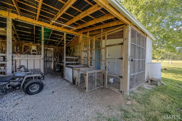 $449,500 | 17996 Dove Road, Phillipsburg, MO 65722