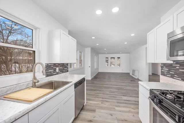 $239,900 | 3470 Reiser Avenue Southwest, Wyoming, MI 49548