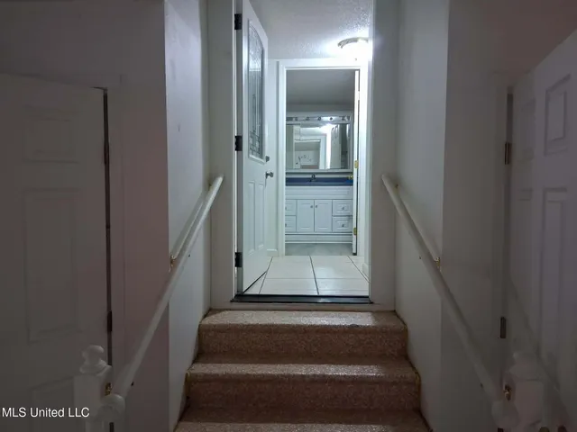 $155,000 | 8133 Leake Street, Bay St. Louis, MS 39520