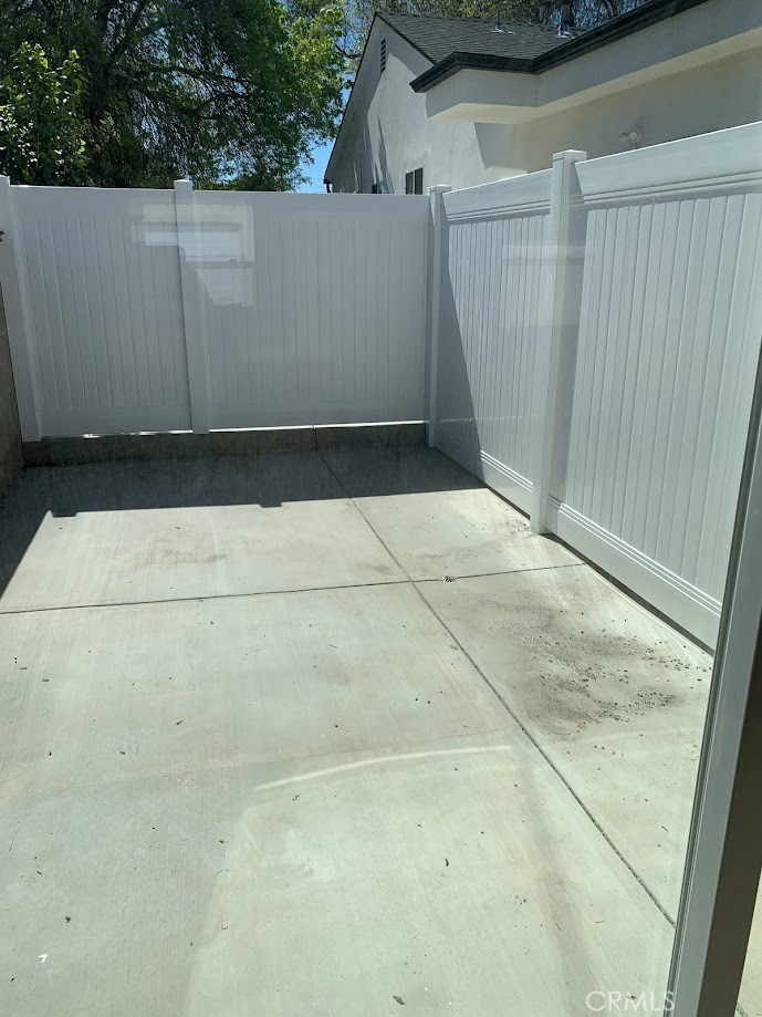 19509 Enadia Way Reseda, CA 91335 - Photo 4 of 15 a view of outdoor space
