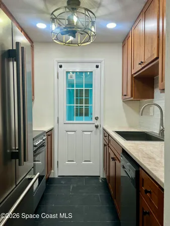 $1,500 | 351 Taylor Avenue, Unit E4, Cape Canaveral, FL 32920