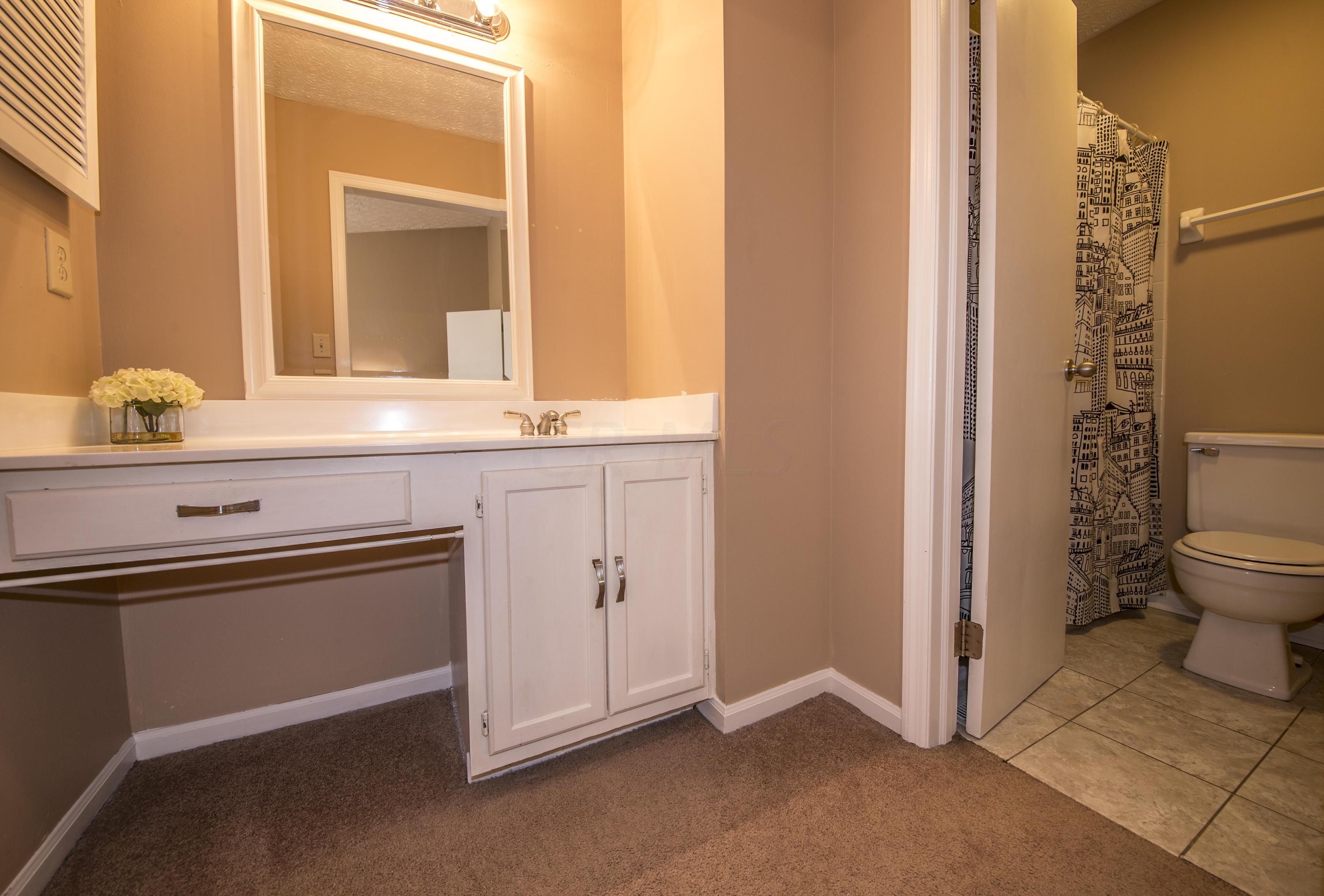5268 Timberline Road, Unit 128 Columbus, OH 43220 - Photo 14 of 26