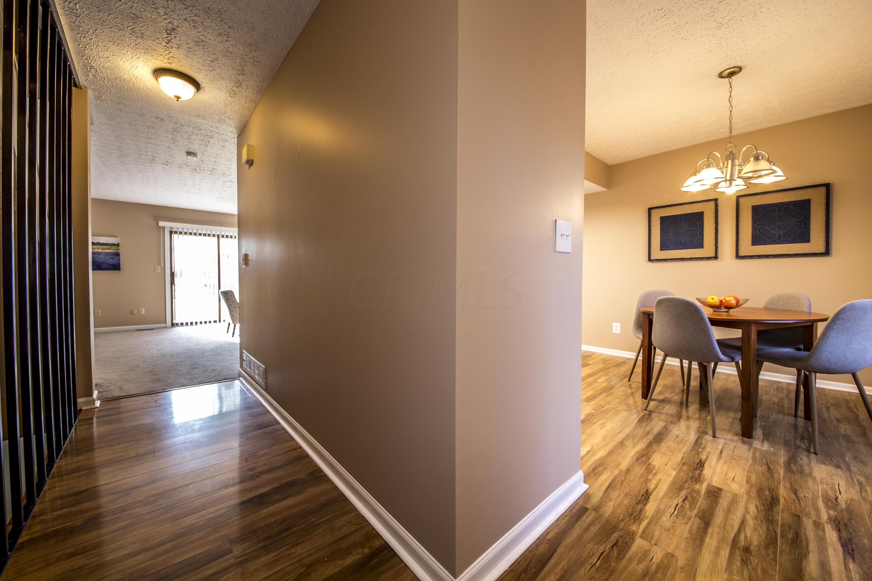 5268 Timberline Road, Unit 128 Columbus, OH 43220 - Photo 2 of 26