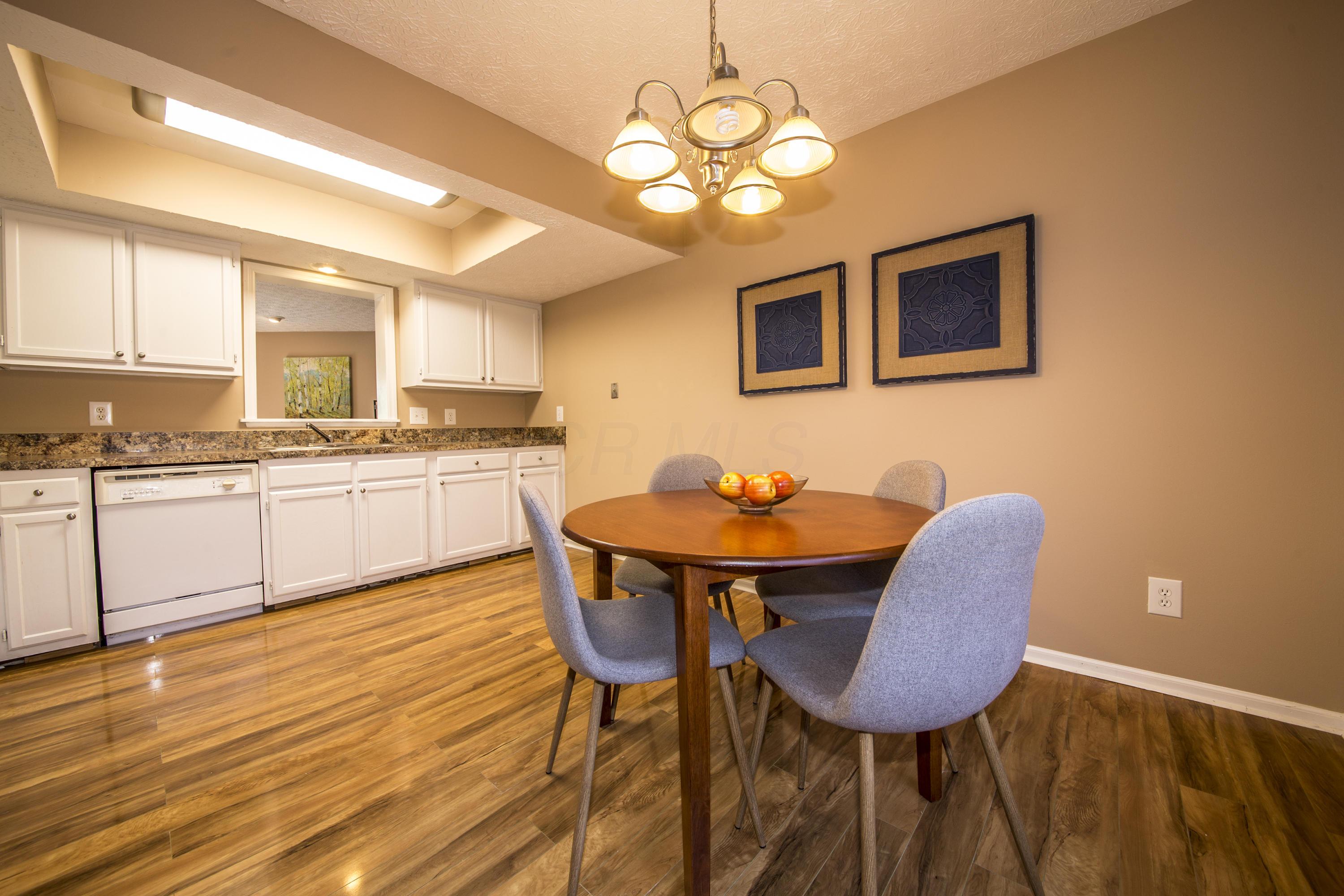 5268 Timberline Road, Unit 128 Columbus, OH 43220 - Photo 4 of 26