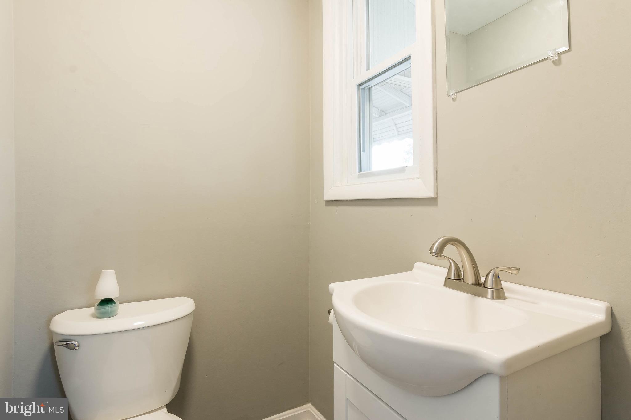 4157 Labyrinth Road Baltimore, MD 21215 - Photo 16 of 36 Gallery Image 16