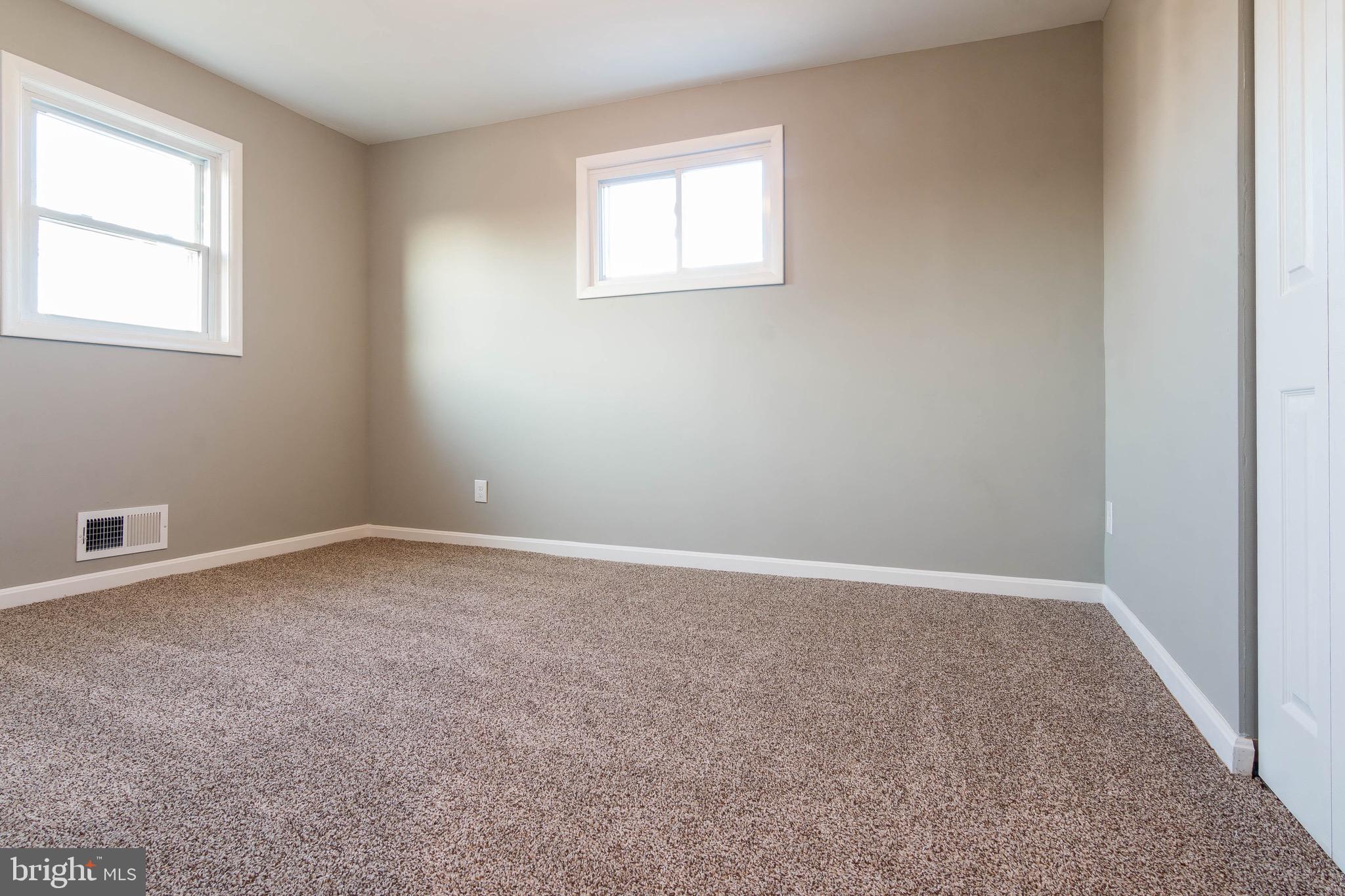 4157 Labyrinth Road Baltimore, MD 21215 - Photo 17 of 36 Gallery Image 17