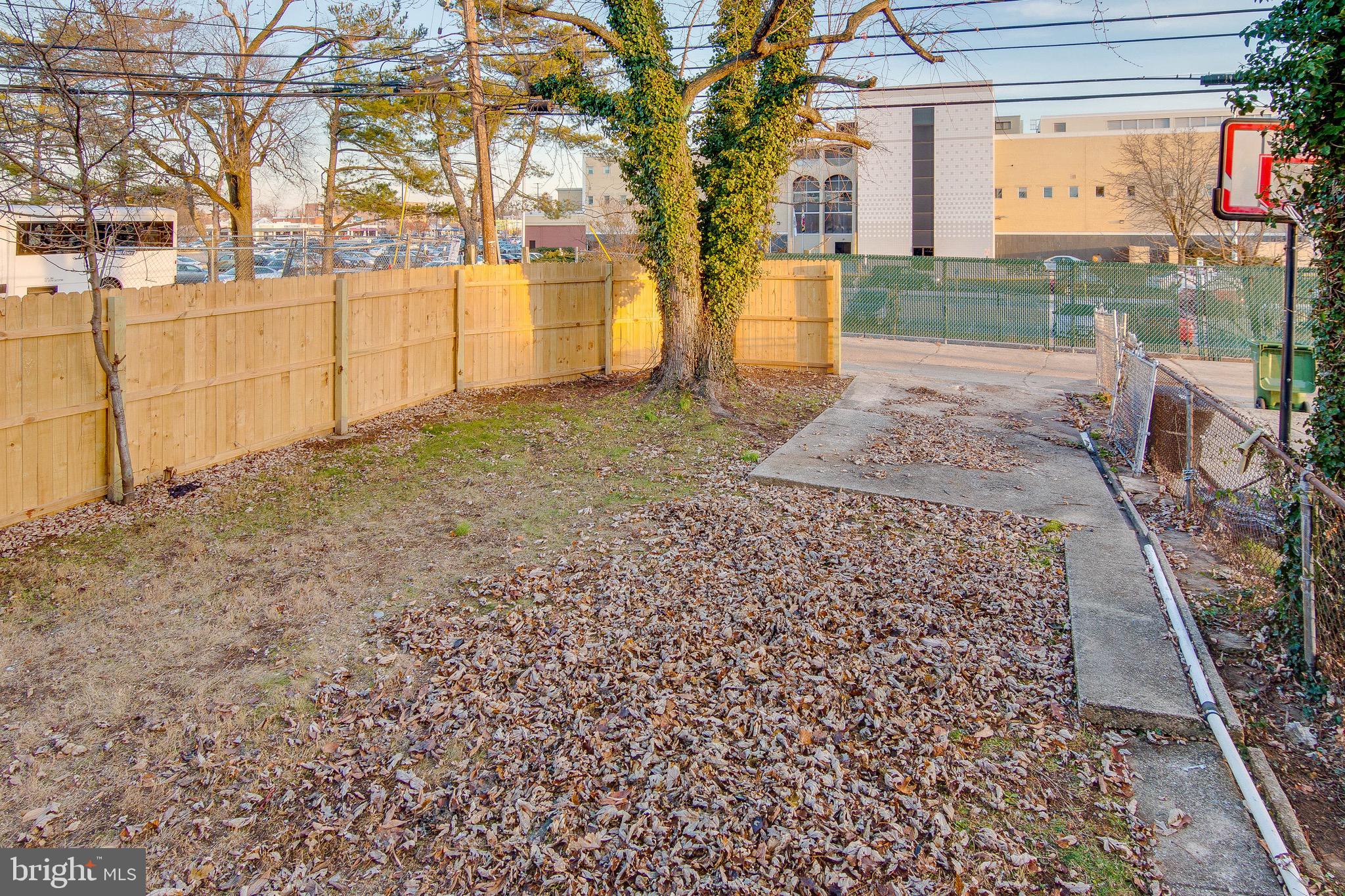 4157 Labyrinth Road Baltimore, MD 21215 - Photo 34 of 36 Gallery Image 34