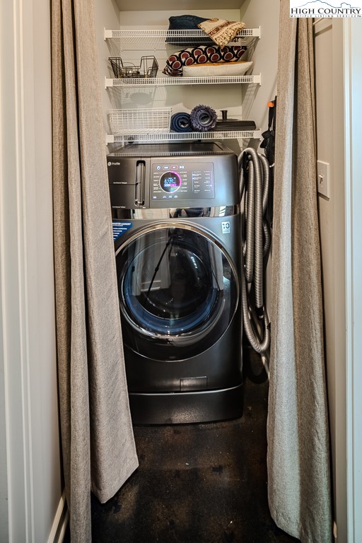 314 Hillandale Drive Boone, NC 28607 - Photo 31 of 49 a utility room with dryer and washer