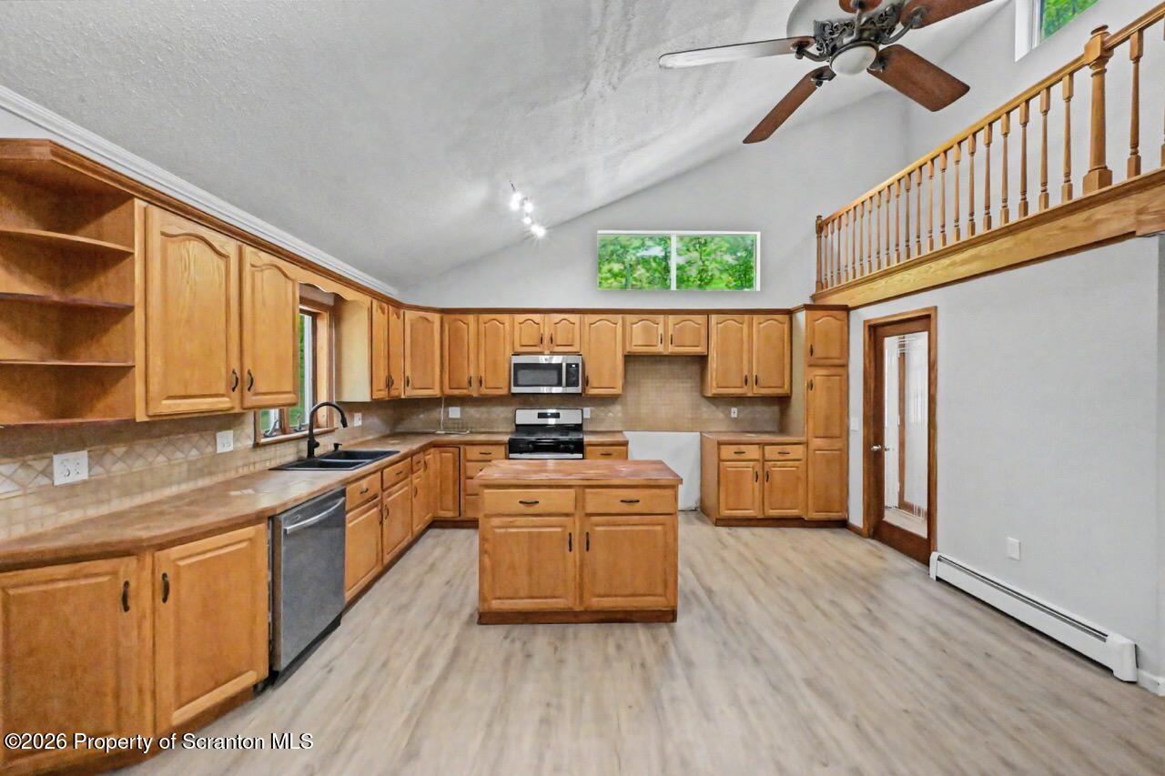 15 Van Leuven Road Lake Ariel, PA 18436 - Photo 20 of 61 15 Van Leuven Rd 18 Large