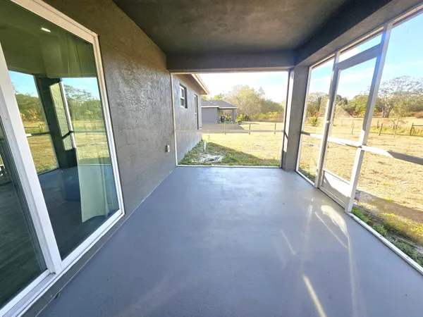 $2,300 | 2447 Northwest 5th Street, Okeechobee, FL 34972