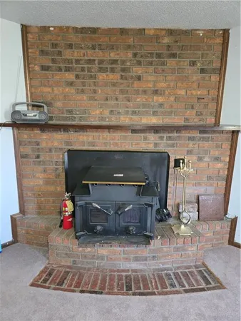 $425,000 | 32188 Osawatomie Road, Paola, KS 66071
