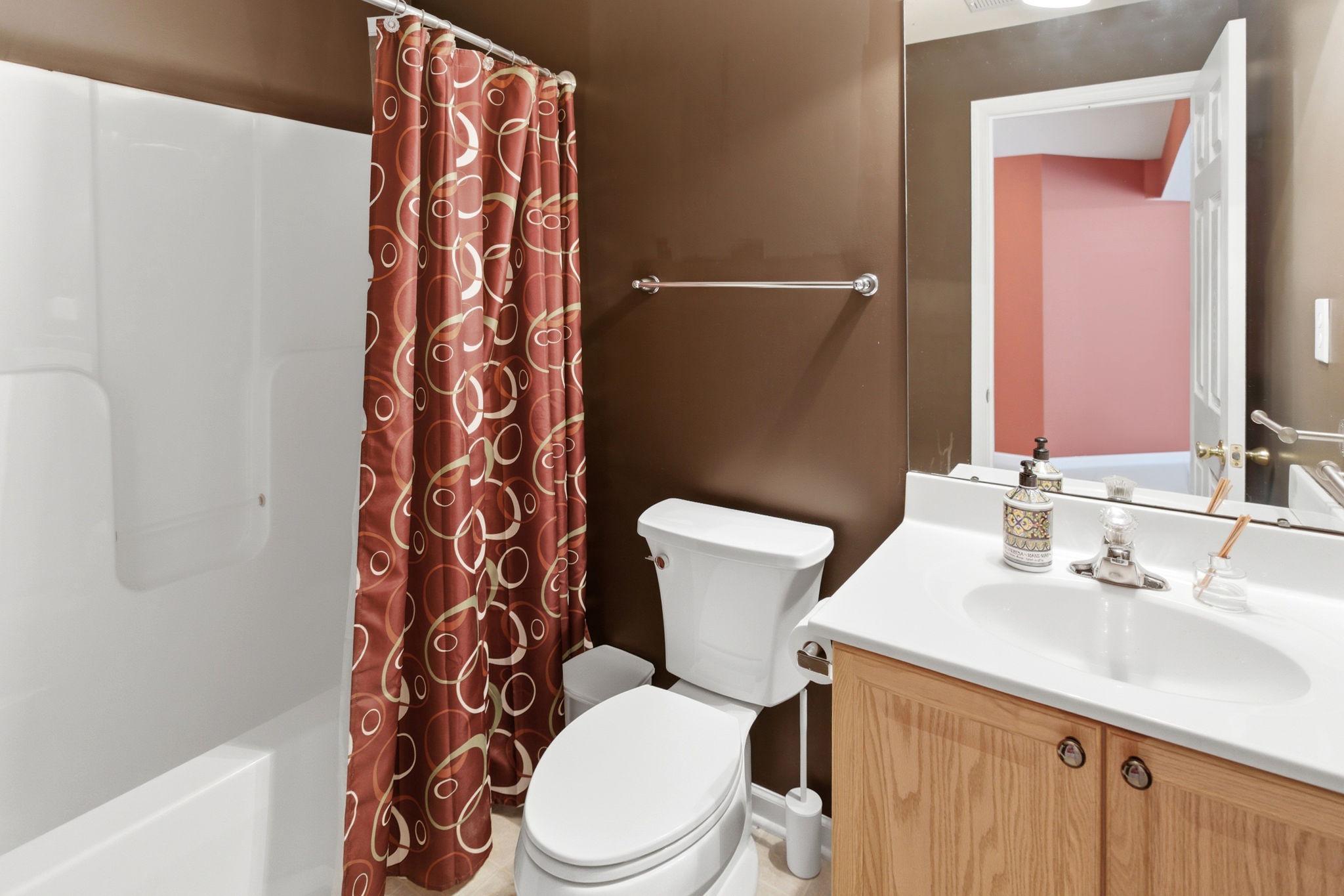 457 Hughs Road Charles Town, WV 25414 - Photo 47 of 73 Full bathroom