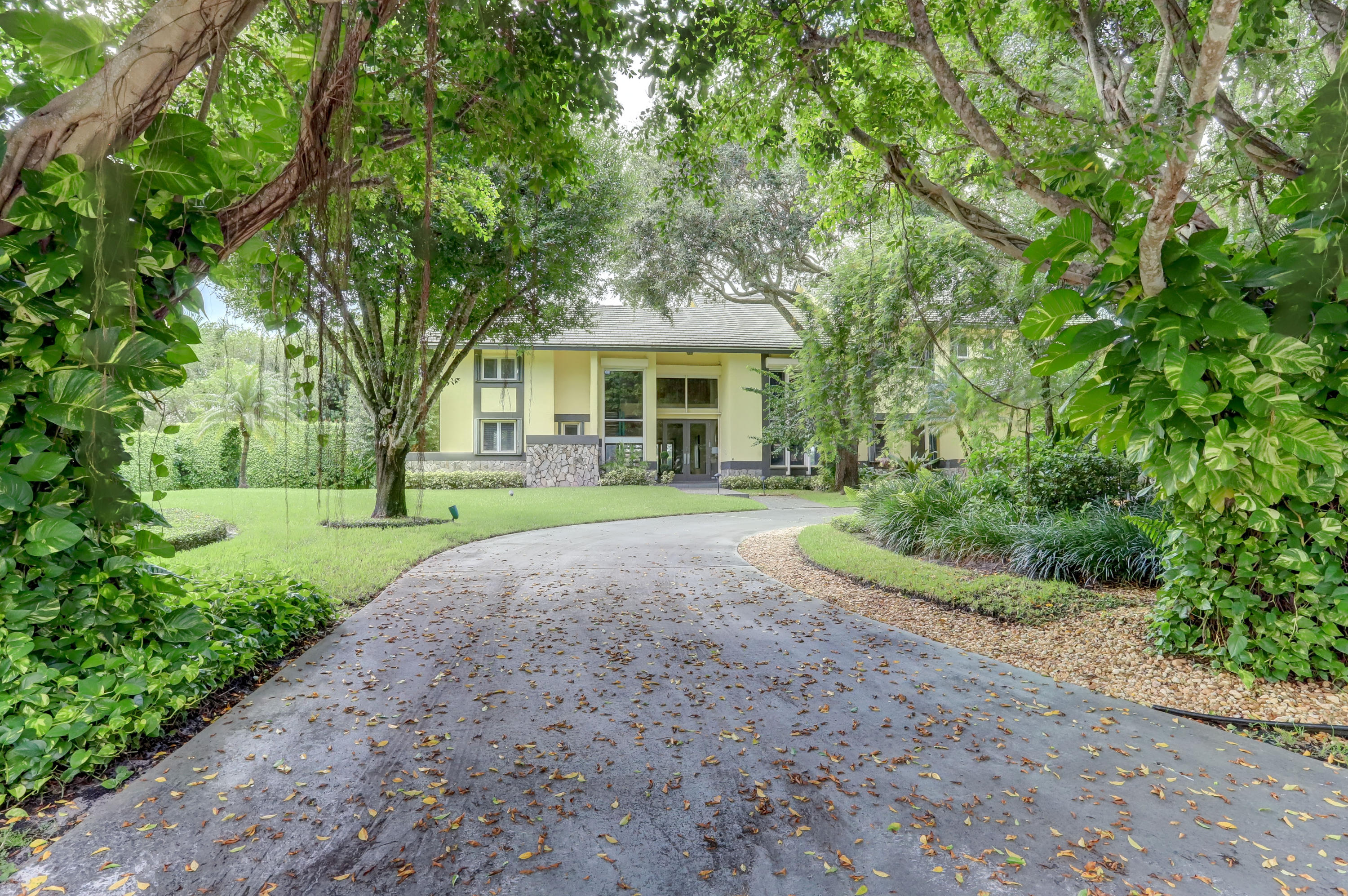 18425 Long Lake Drive Boca Raton, FL 33496 - Photo 4 of 57 IMG_6501_2_3_4_5