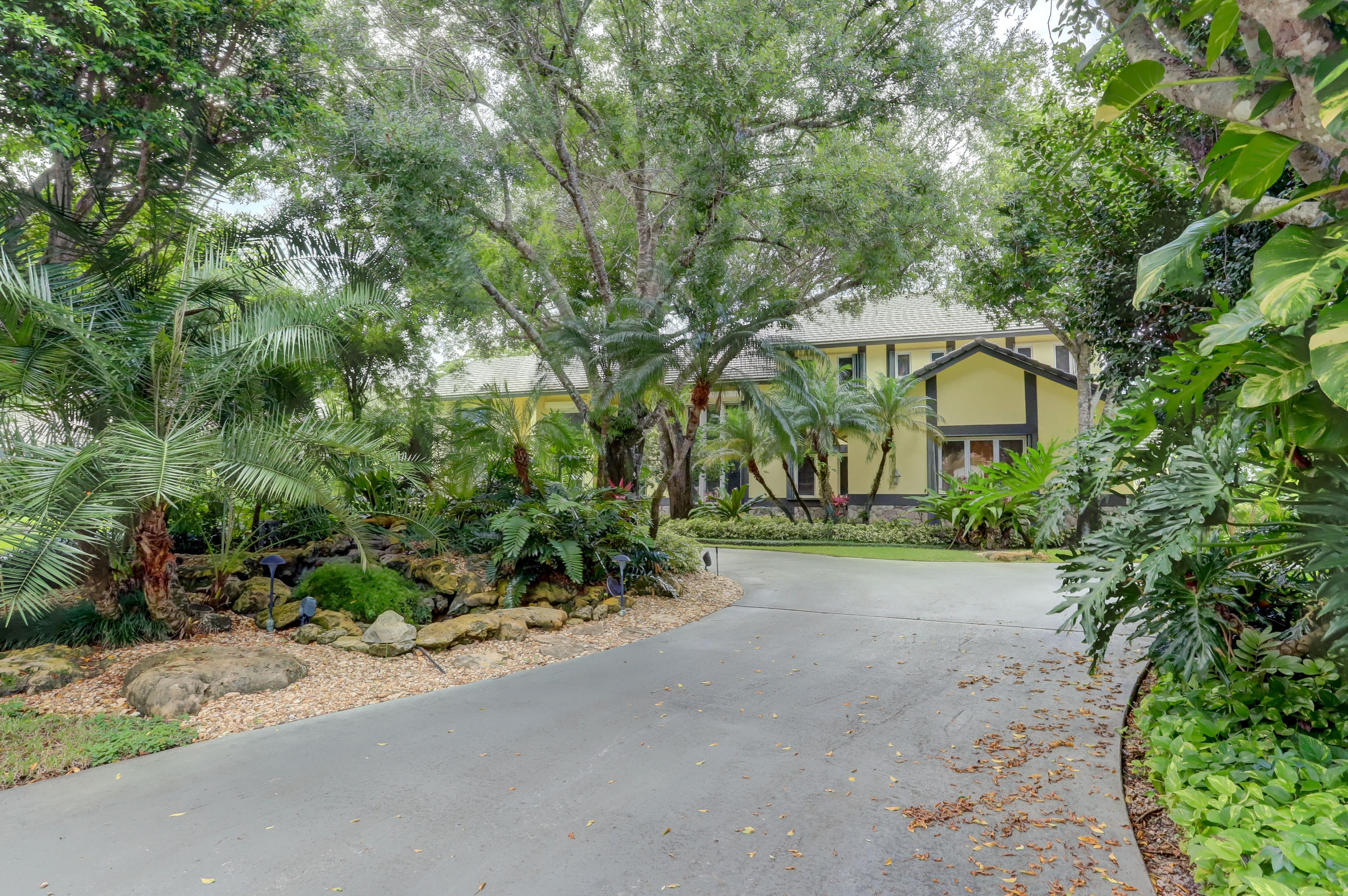 18425 Long Lake Drive Boca Raton, FL 33496 - Photo 5 of 57 IMG_6506_07_08_09_10