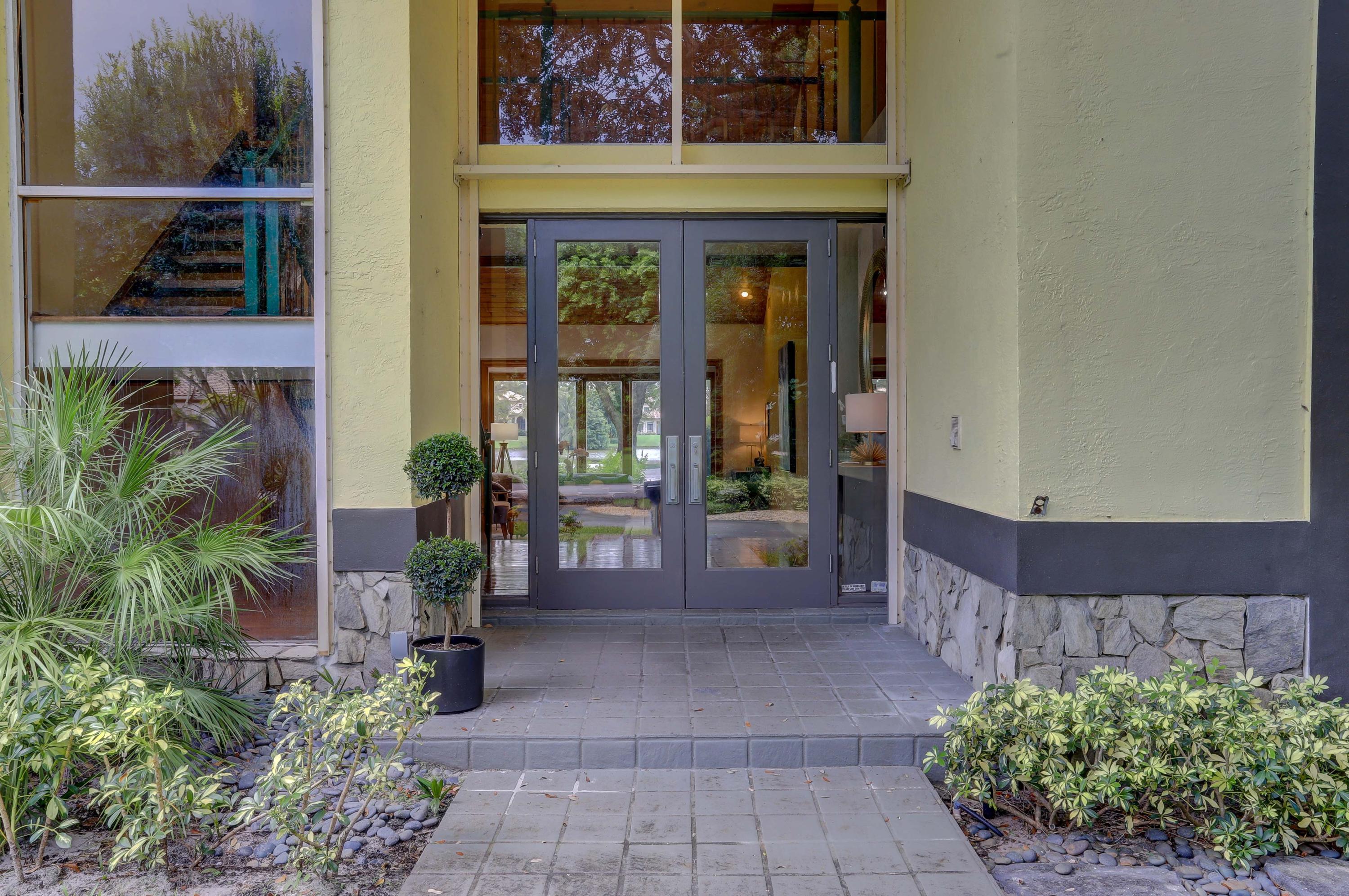 18425 Long Lake Drive Boca Raton, FL 33496 - Photo 6 of 57 IMG_6516_17_18_19_20