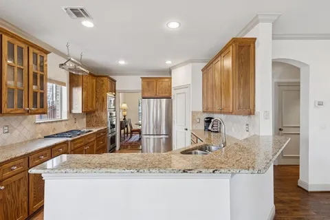 $1,025,000 | 5627 Richard Avenue, Dallas, TX 75206