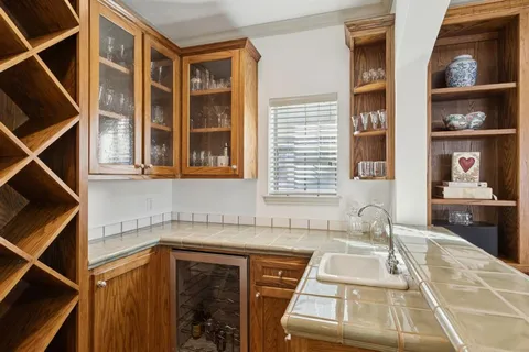 $1,025,000 | 5627 Richard Avenue, Dallas, TX 75206