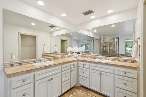 $1,025,000 | 5627 Richard Avenue, Dallas, TX 75206