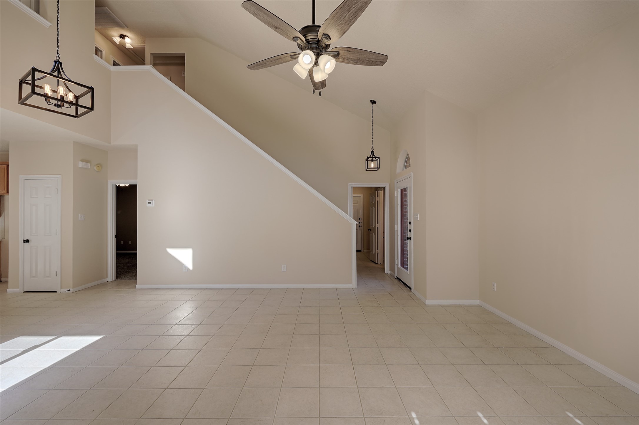 1815 Tickner Street Conroe, TX 77301 - Photo 9 of 36