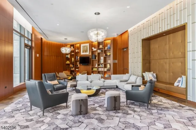 $799,000 | 99 Hudson Street, Unit 1603, Jersey City, NJ 07302